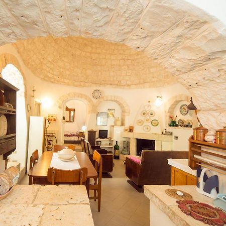 Trulli Girasoli E Viole Cocolicchio 部屋 写真